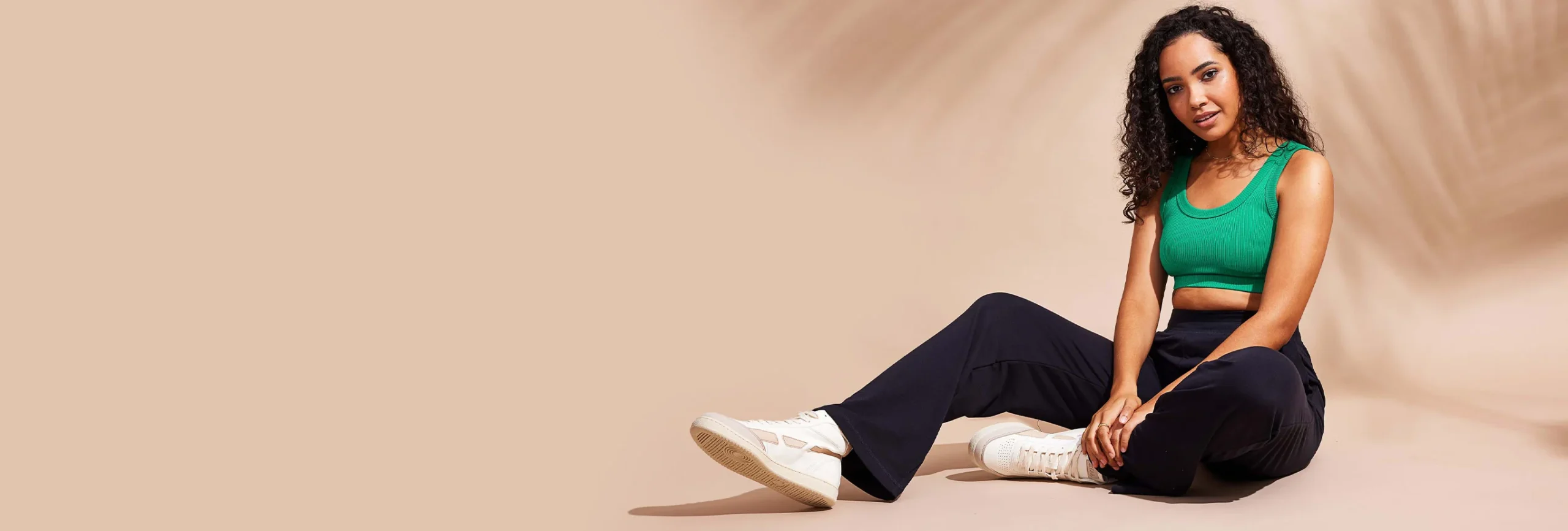 Teveo Winkel -Teveo Winkel 17 10 13 CollectionPageBanner WW Sweatpants scaled